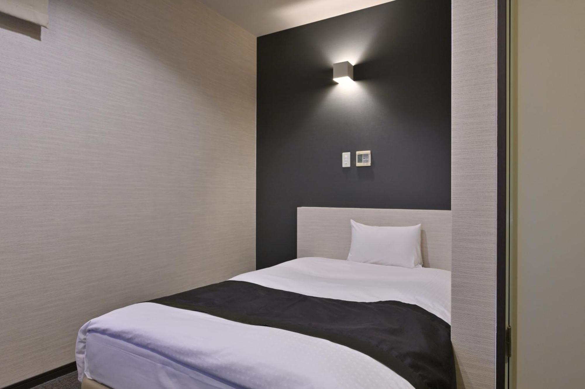 Wakayama Urban Hotel Екстериор снимка