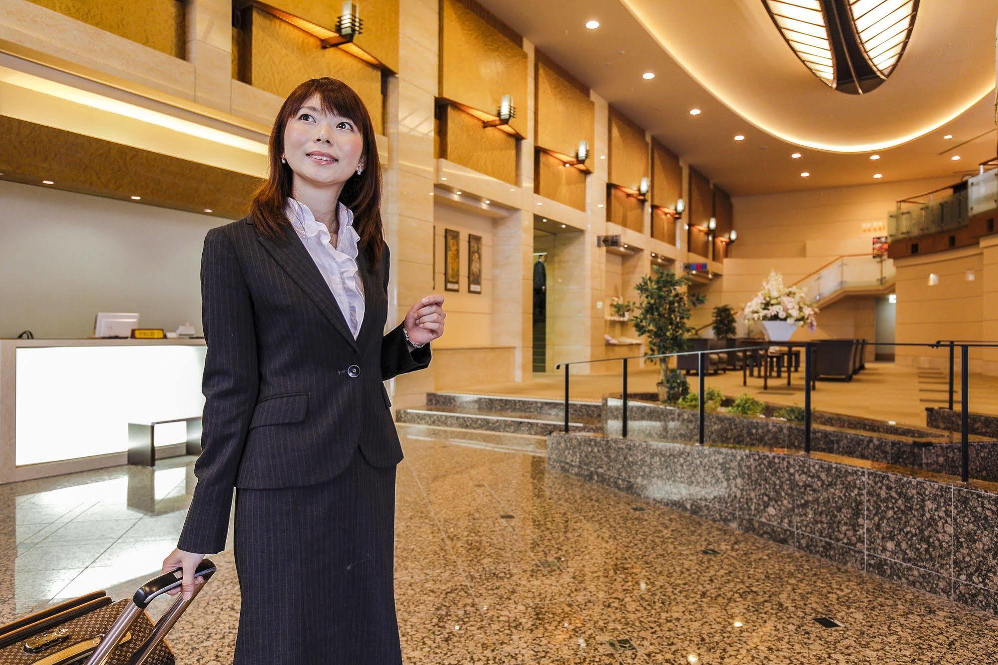 Wakayama Urban Hotel Екстериор снимка